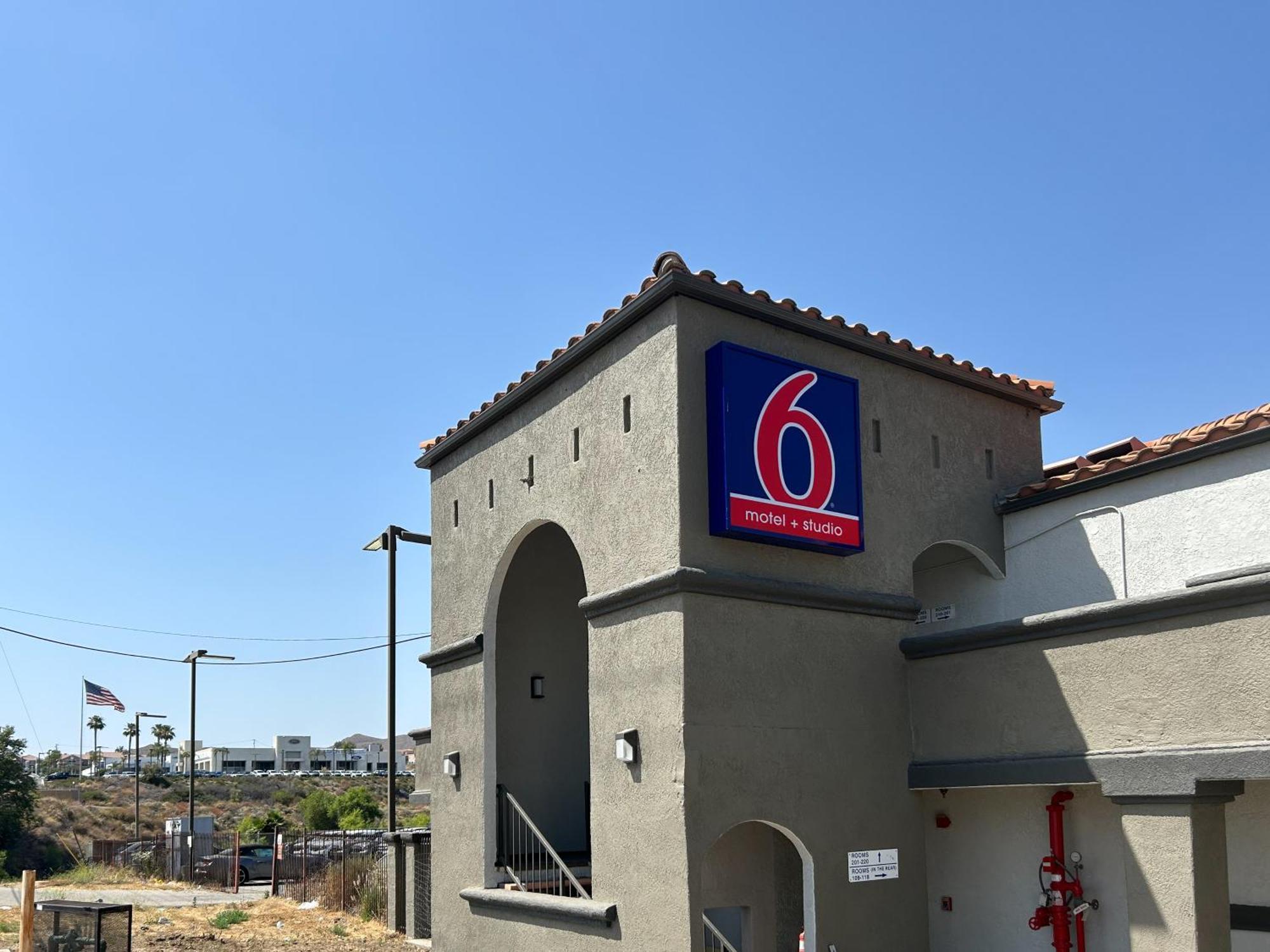Studio 6 Lake Elsinore, Ca エクステリア 写真